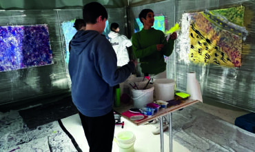 Experimentelles Malen in der “Ausrast-Box”